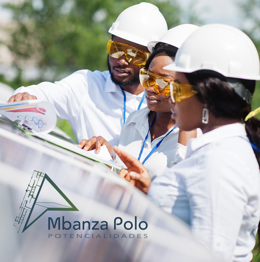 tekniker kontrollerar underhållet av solen - Mbanza polo